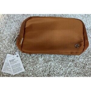 Lululemon Everywhere Belt Bag 1L Burnt Caramel New With Tags